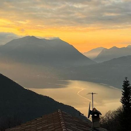 Chalet La Terrazza Vista Lago Bellano Esterno foto